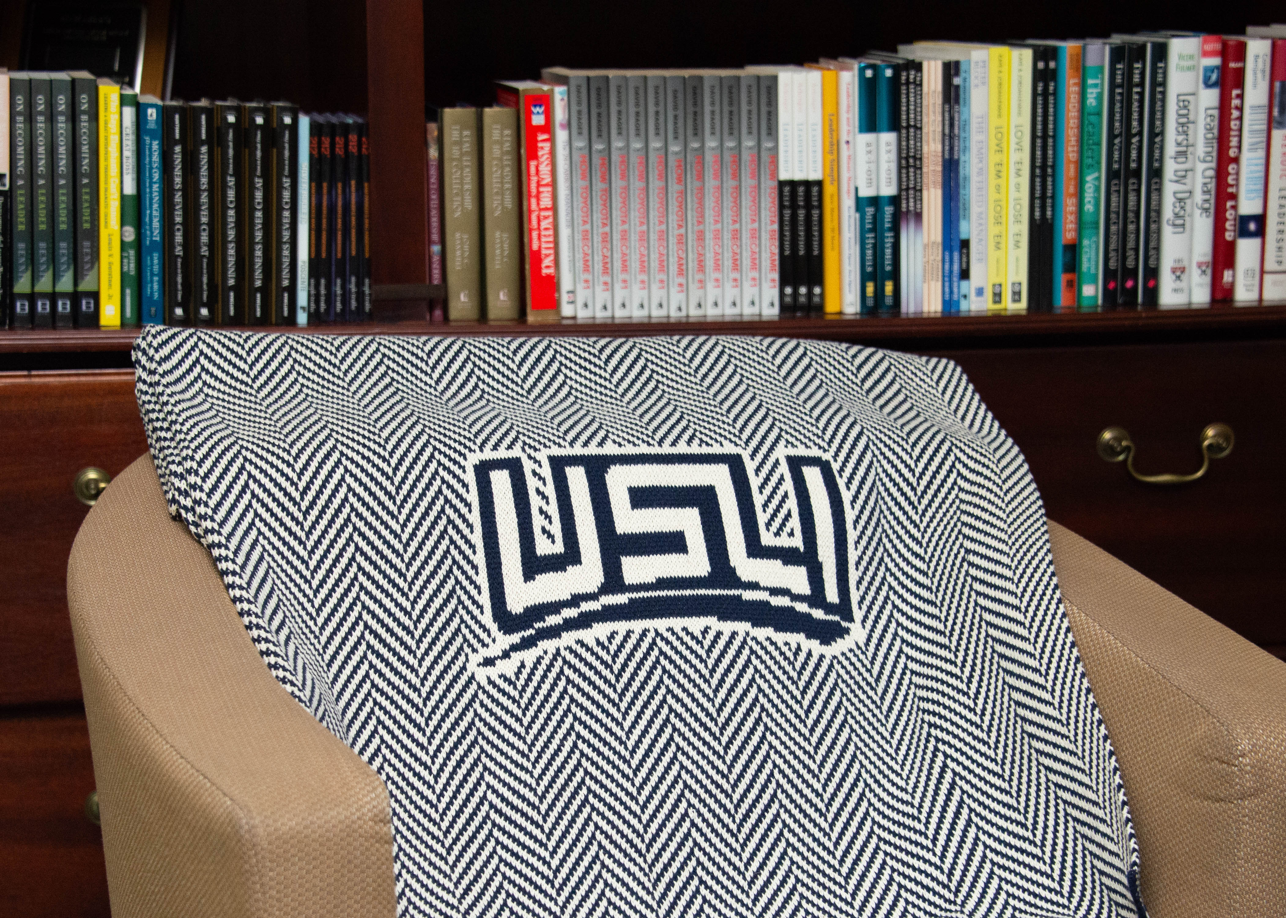 Herringbone Blanket - Navy