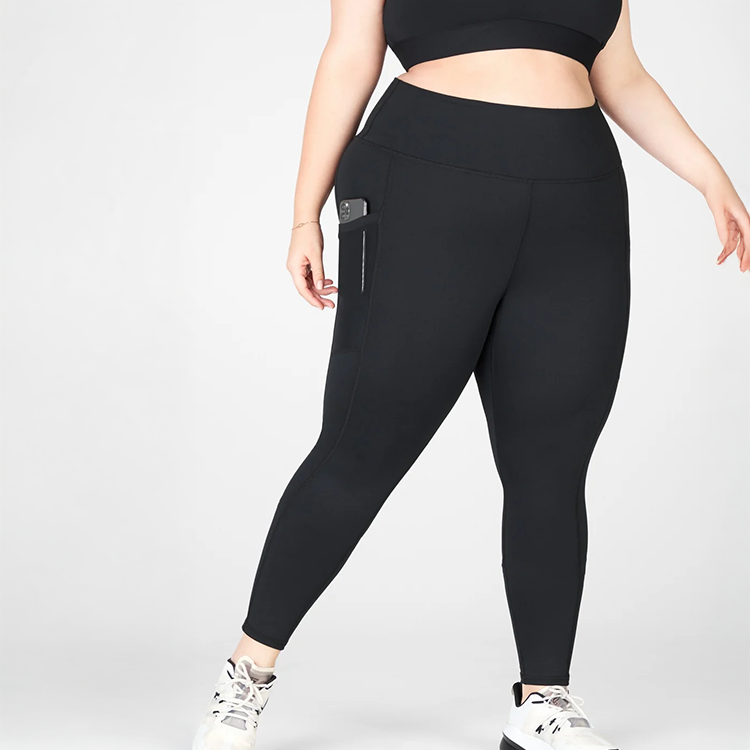 Fabletics - Women's On The Go Powerhold High-waisted Capri Legging - Black