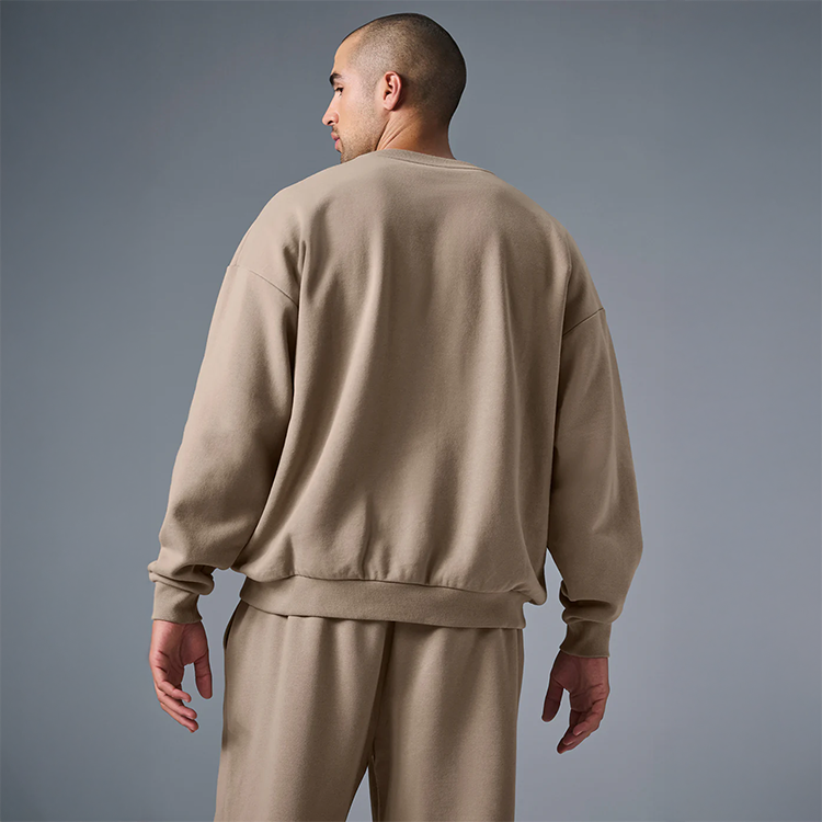 Alo - Unisex Accolade Crew Neck Pullover - Gravel