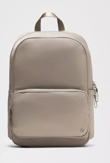 lululemon Everywhere Backpack- Warm Ash Grey
