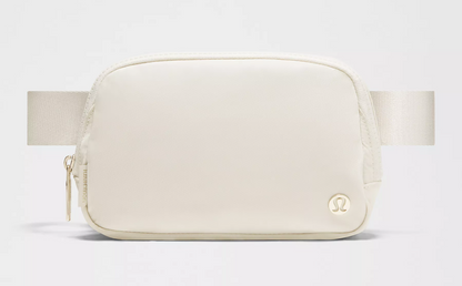 lululemon Everywhere Belt Bag - Light Ivory/Gold